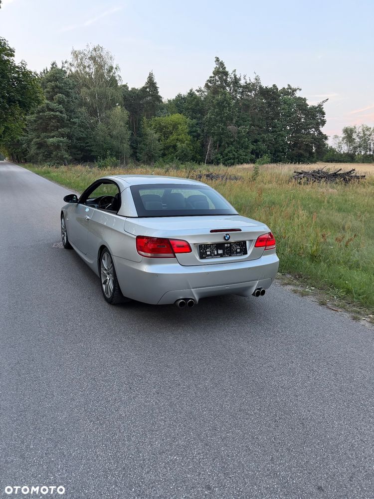 BMW Seria 3 320i M Sport Edition - 8