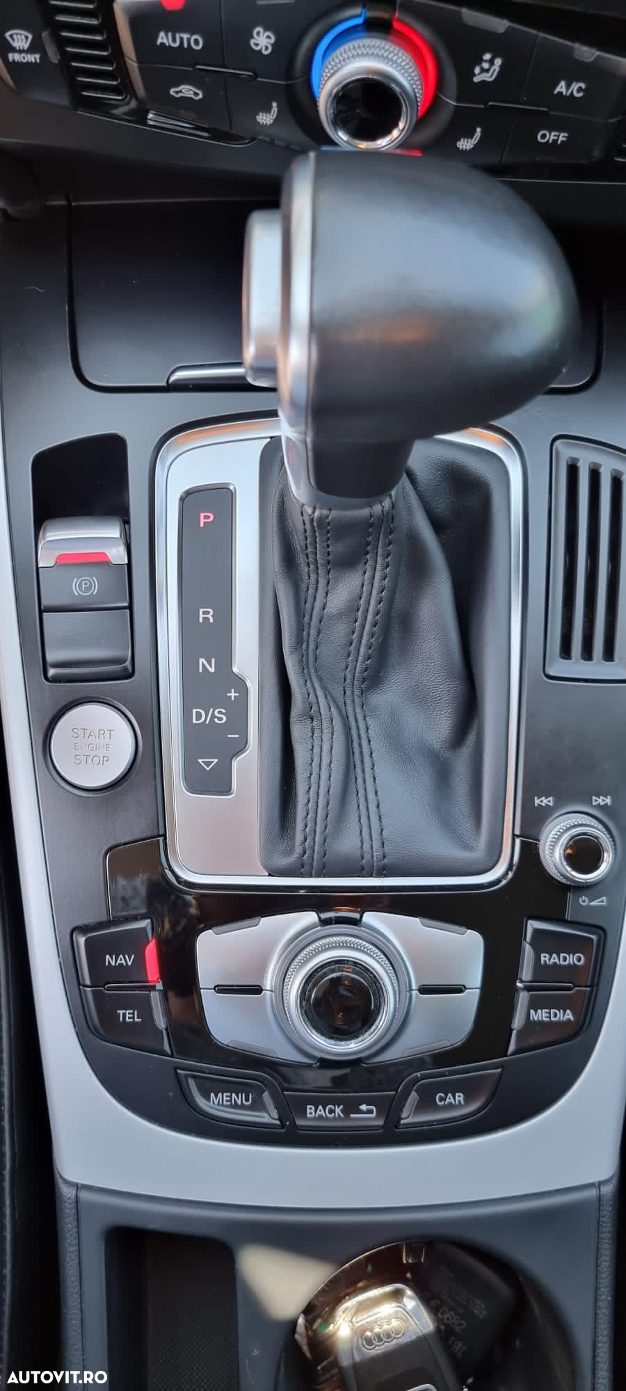 Audi A4 3.0 TDI DPF clean diesel quattro S tronic S line Sportpaket - 8