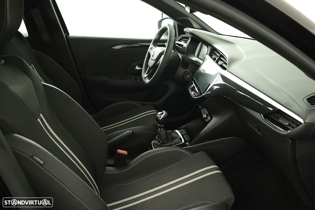Opel Corsa 1.2 T GS - 20