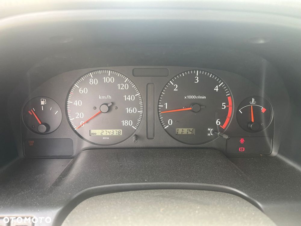 Nissan Patrol 3.0 TDI Elegance - 3