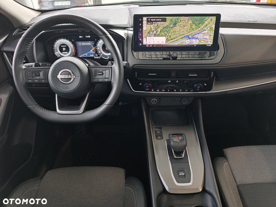 Nissan Qashqai - 12