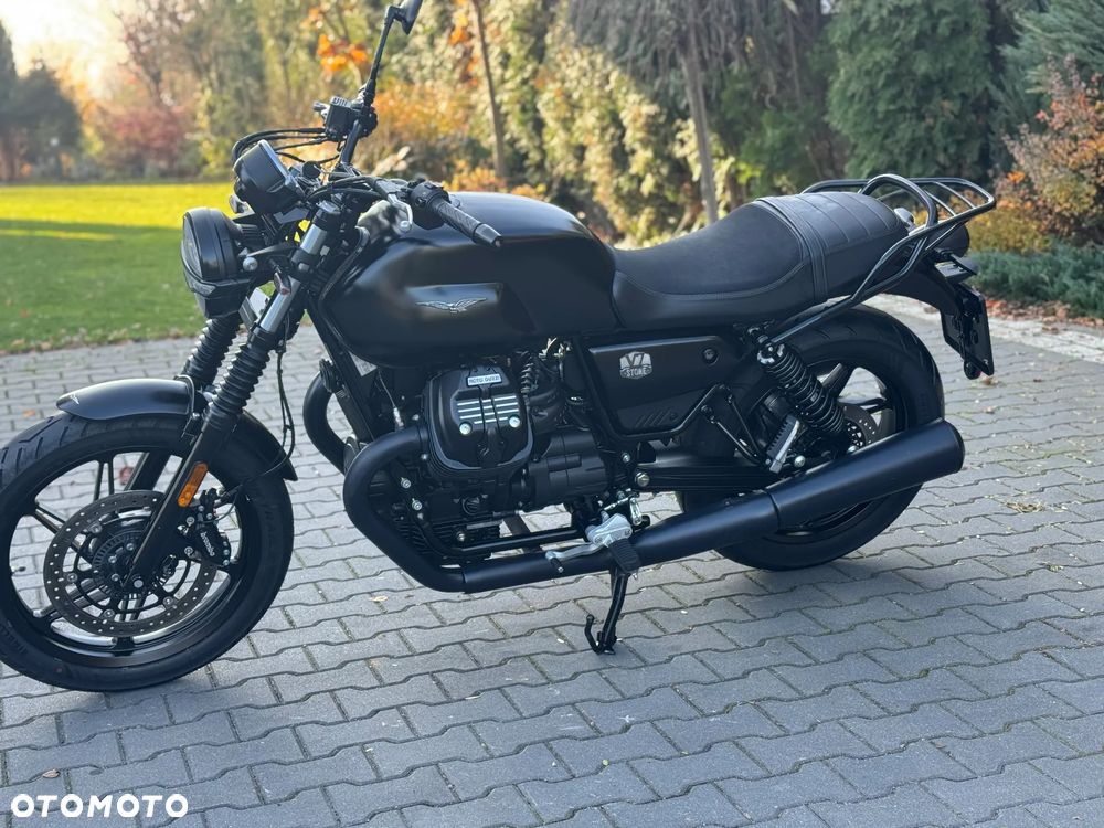 Moto Guzzi V7 - 7