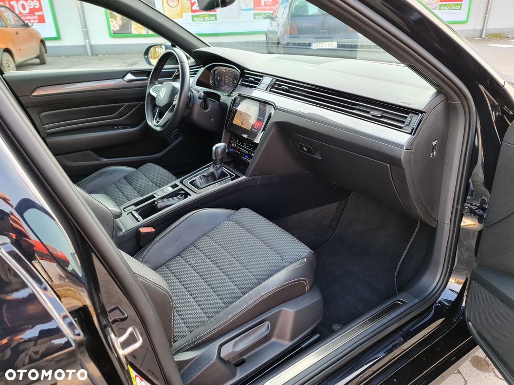 Volkswagen Passat - 15