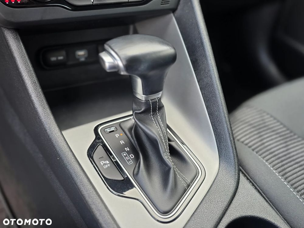 Kia Niro 1.6 GDI Hybrid Business Line - 29