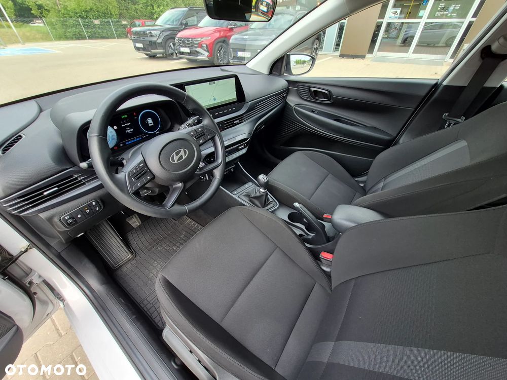 Hyundai i20 1.2 Modern - 12