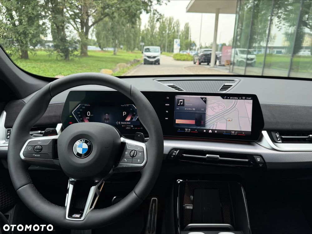 BMW X1 sDrive20i mHEV - 6