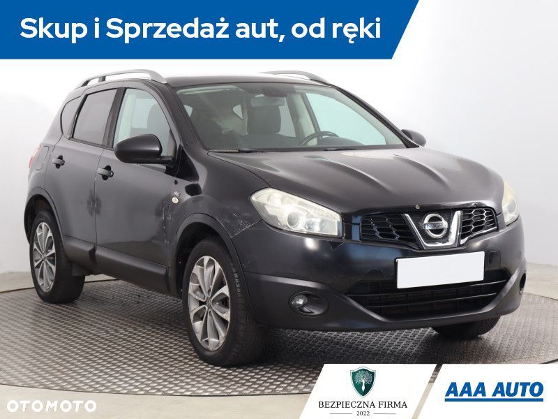 Nissan Qashqai - 2