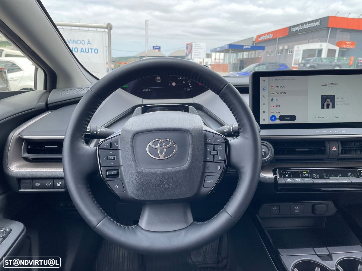 Toyota Prius - 9