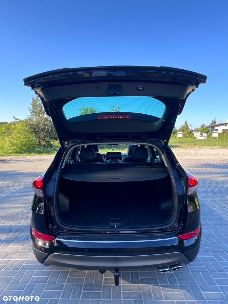 Hyundai Tucson 2.0 CRDI 4WD Automatik Premium - 11