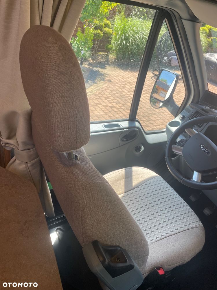 Ford Transit - 19