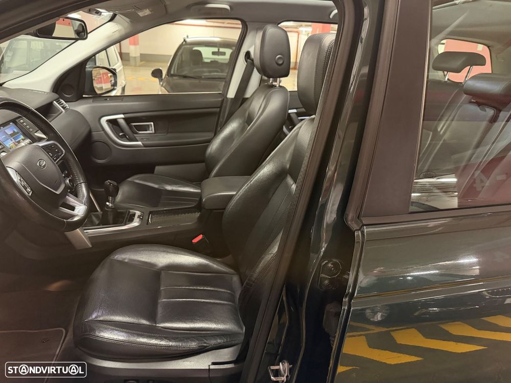 Land Rover Discovery Sport 2.0 TD4 HSE - 11