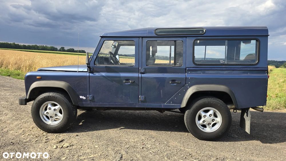 Land Rover Defender - 27