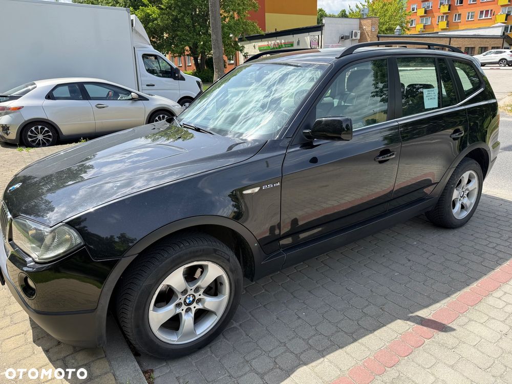 BMW X3 2.5si - 1