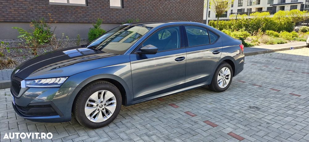 Skoda Octavia 2.0 TDI AMBITION DSG - 10