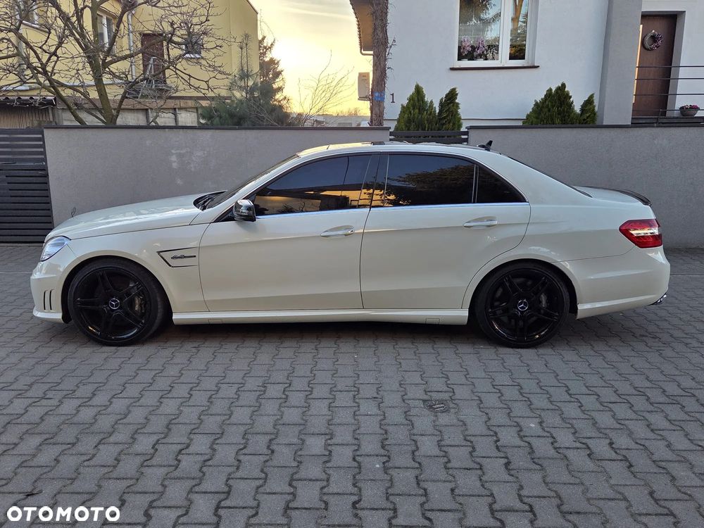 Mercedes-Benz Klasa E - 3