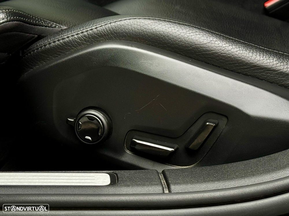 Volvo V60 2.0 B4 Plus Bright Auto - 41