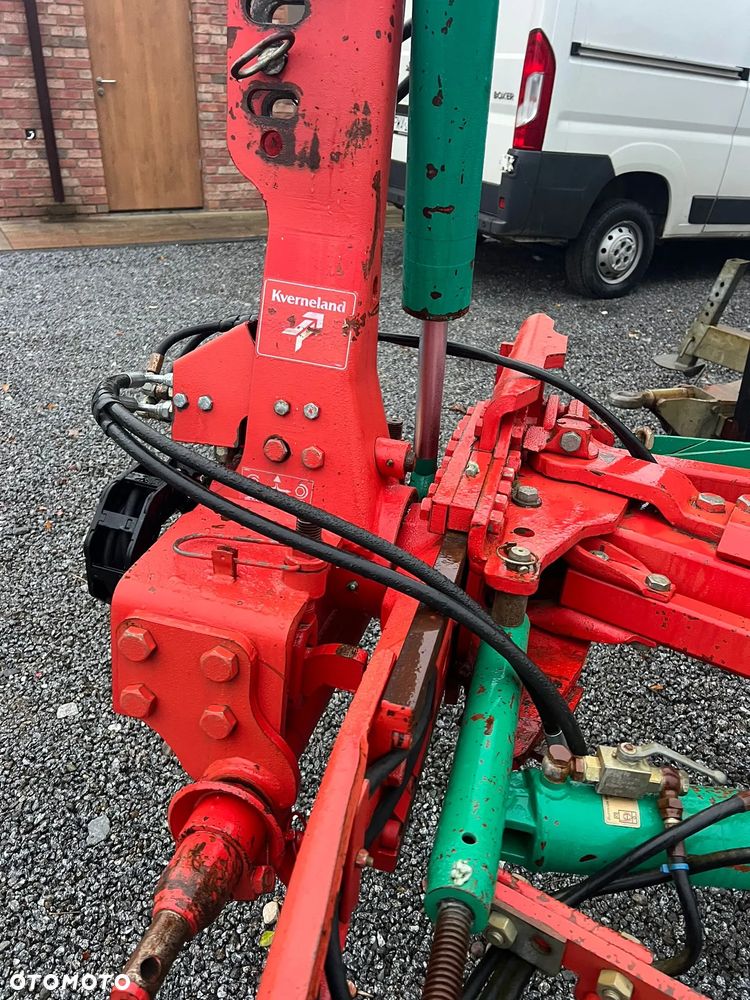 Kverneland ES 95  EG 100 KUHN MASTER - 15