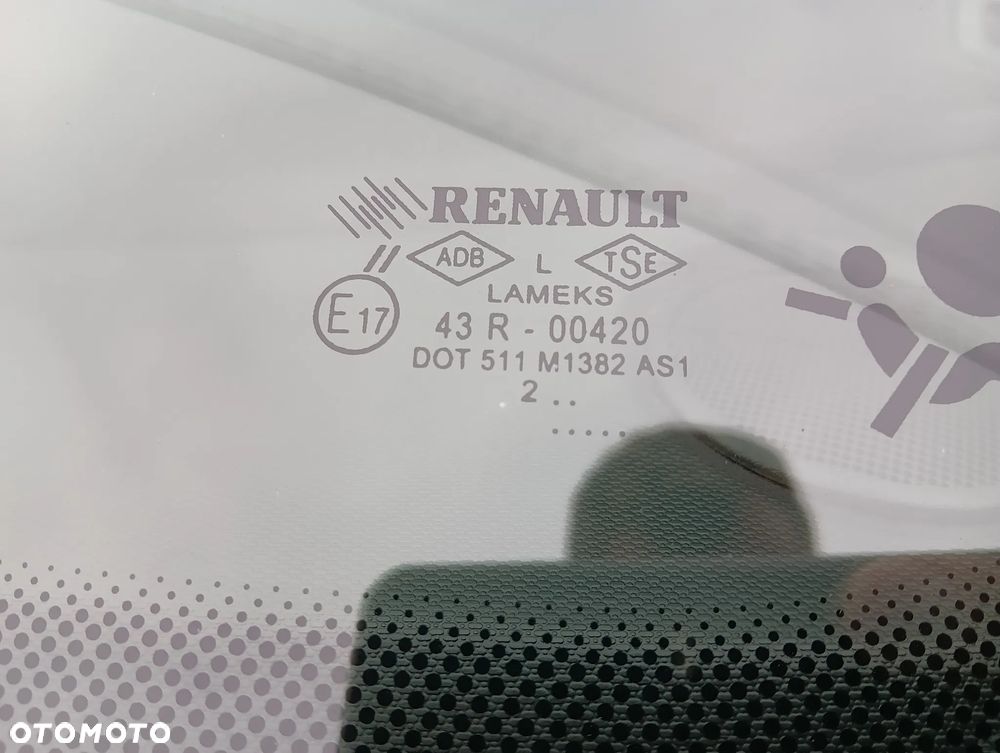 Renault Clio 1.2 16V 75 Experience - 28
