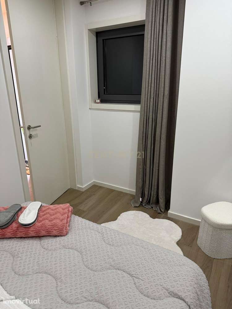 Moradia T1 Térrea na Afurada – Totalmente Equipada e Mobilada - Grande imagem: 2/14