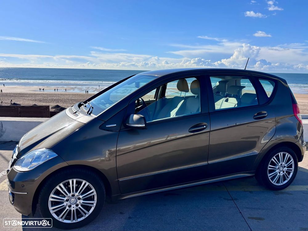 Mercedes-Benz A 150 Avantgarde Automatic - 2