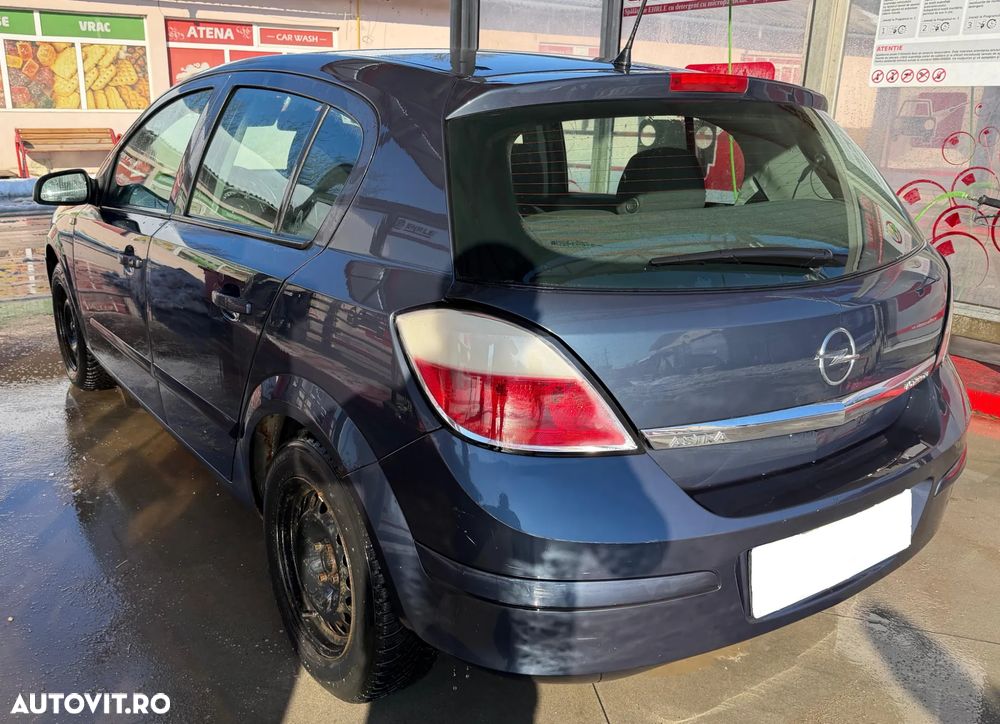 Opel Astra - 3
