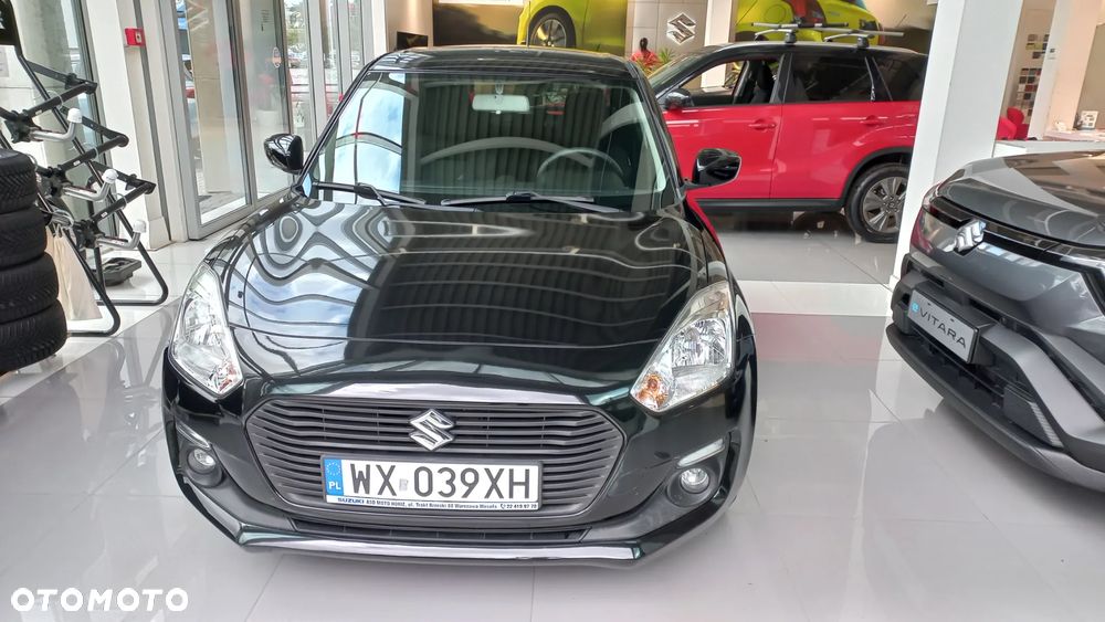 Suzuki Swift 1.2 Premium Plus - 5