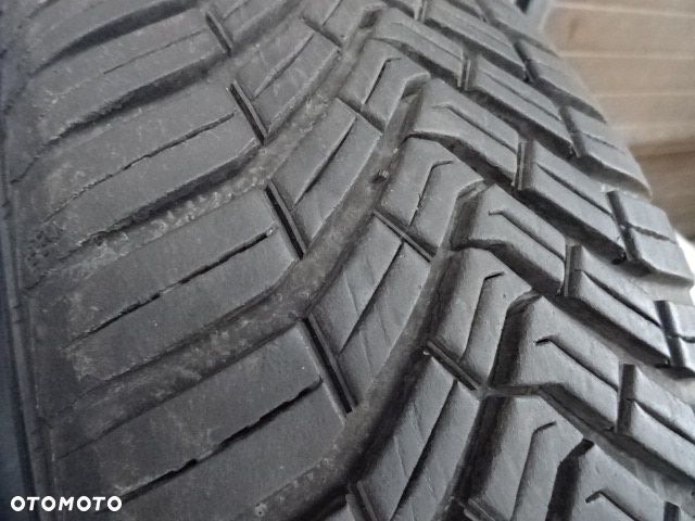 185/65/r14 90T Continental All season contact - 4