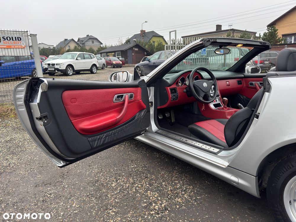Mercedes-Benz SLK - 14