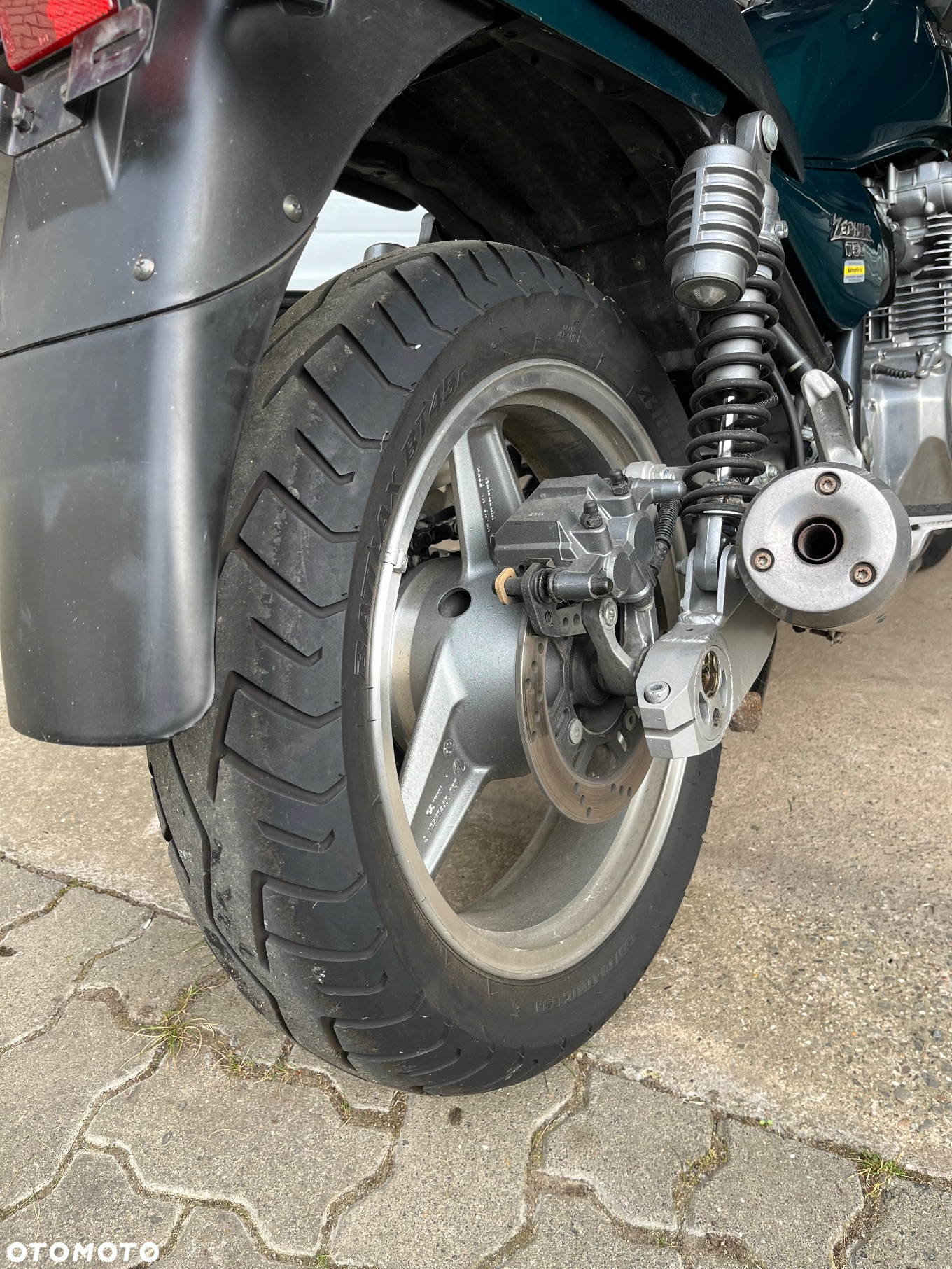 Kawasaki Zephyr - 9