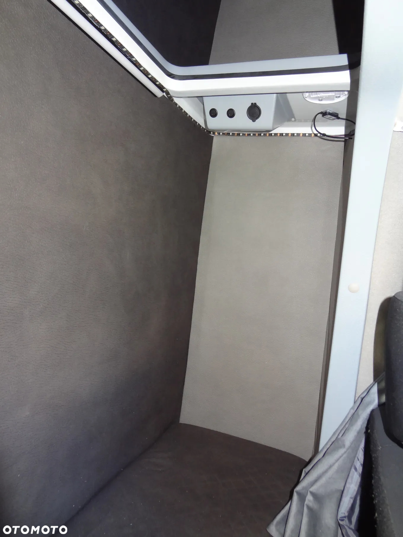 Renault Master Twin-cab - 7
