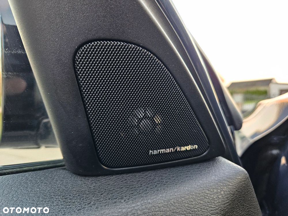 BMW X1 xDrive28i xLine - 36