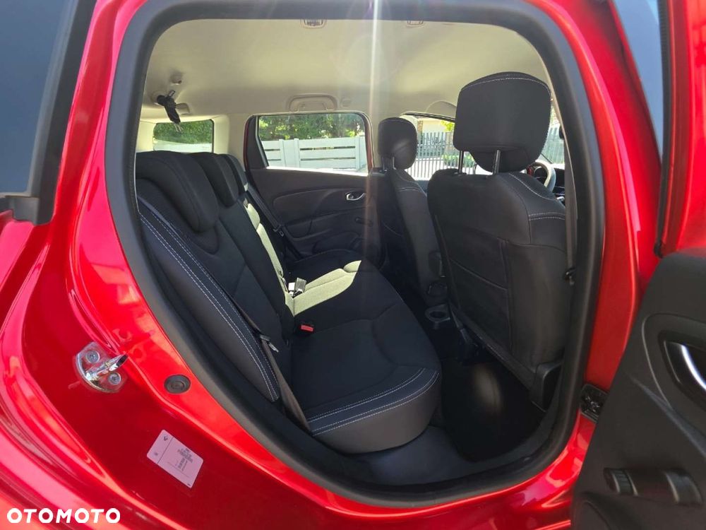 Renault Clio - 21