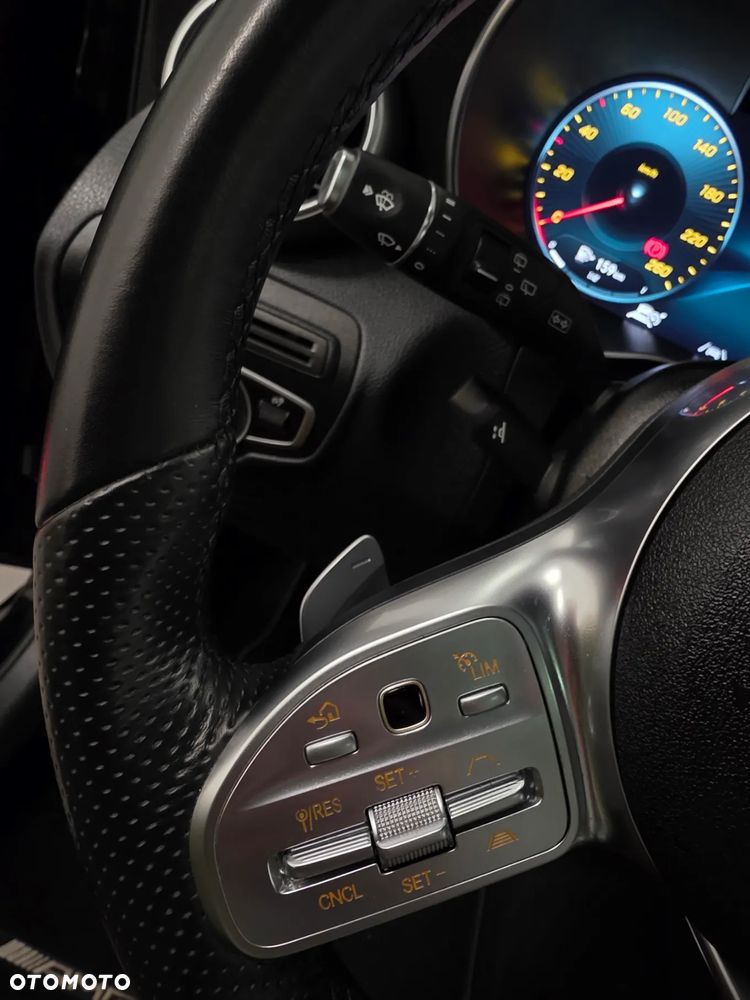 Mercedes-Benz GLC 300 de 4Matic 9G-TRONIC AMG Line Plus - 21