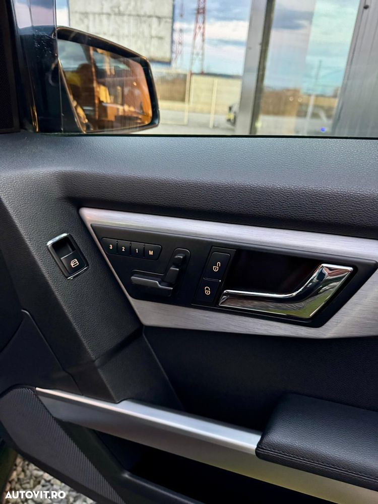 Mercedes-Benz GLK 220 CDI DPF 4Matic BlueEFFICIENCY 7G-TRONIC Edition 1 - 9