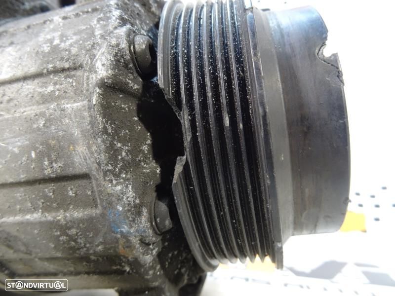 Compressor Do Ac / Ar Condicionado Mercedes-Benz C-Class (W204)  A0022 - 4