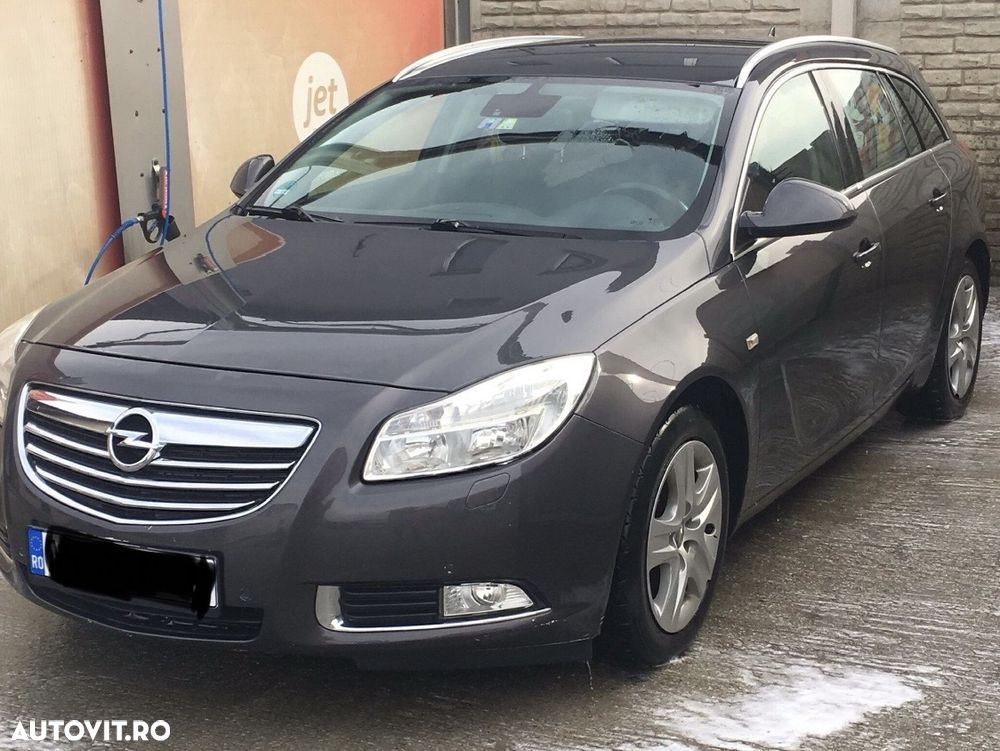 Opel Insignia - 1