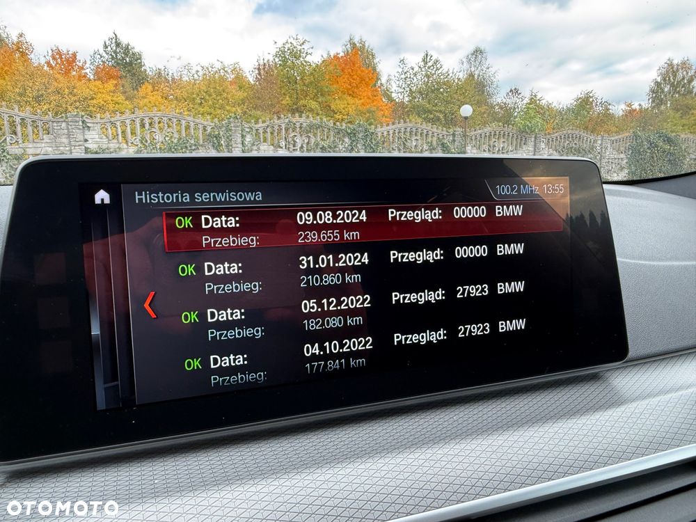 BMW Seria 5 520d M Sport Edition - 37