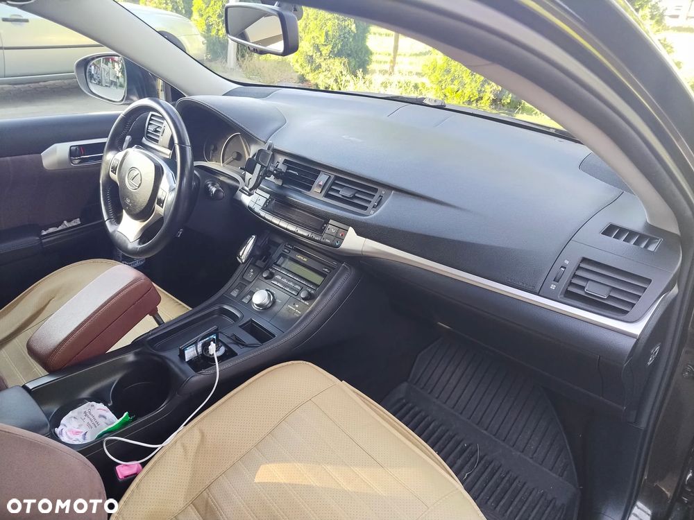 Lexus CT 200h Elegance - 11