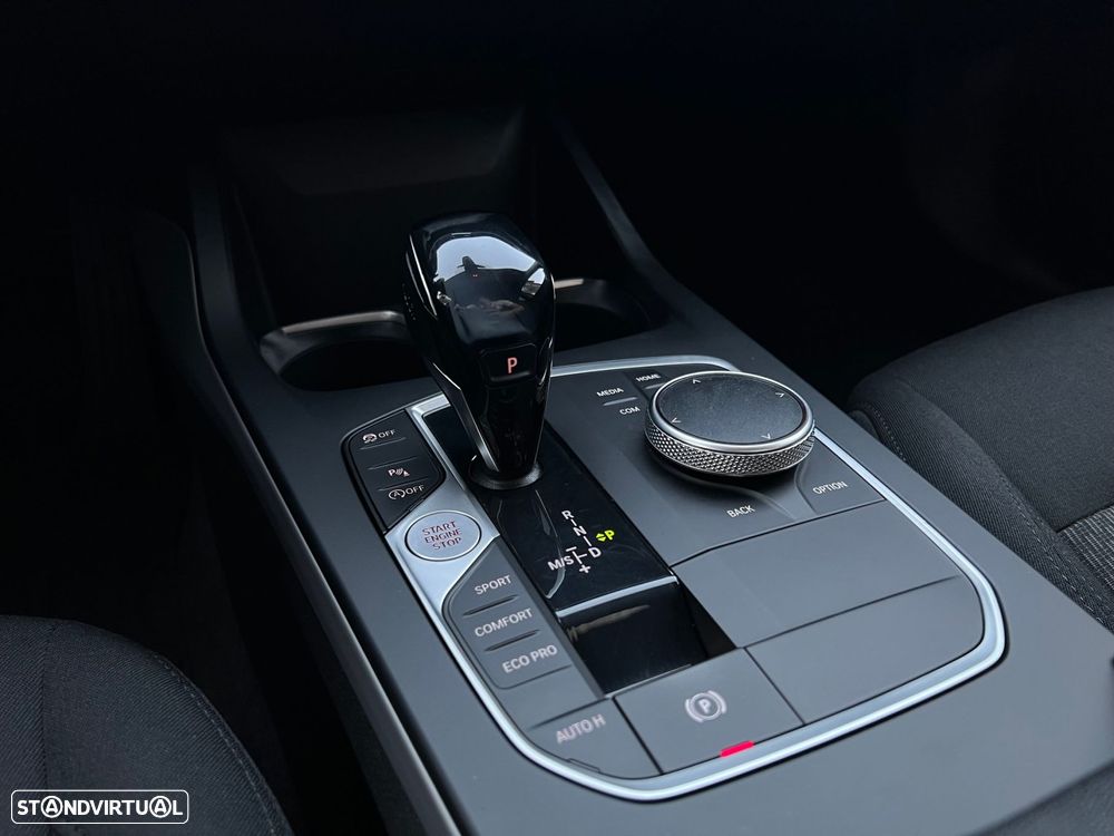 BMW 116 d Auto - 21