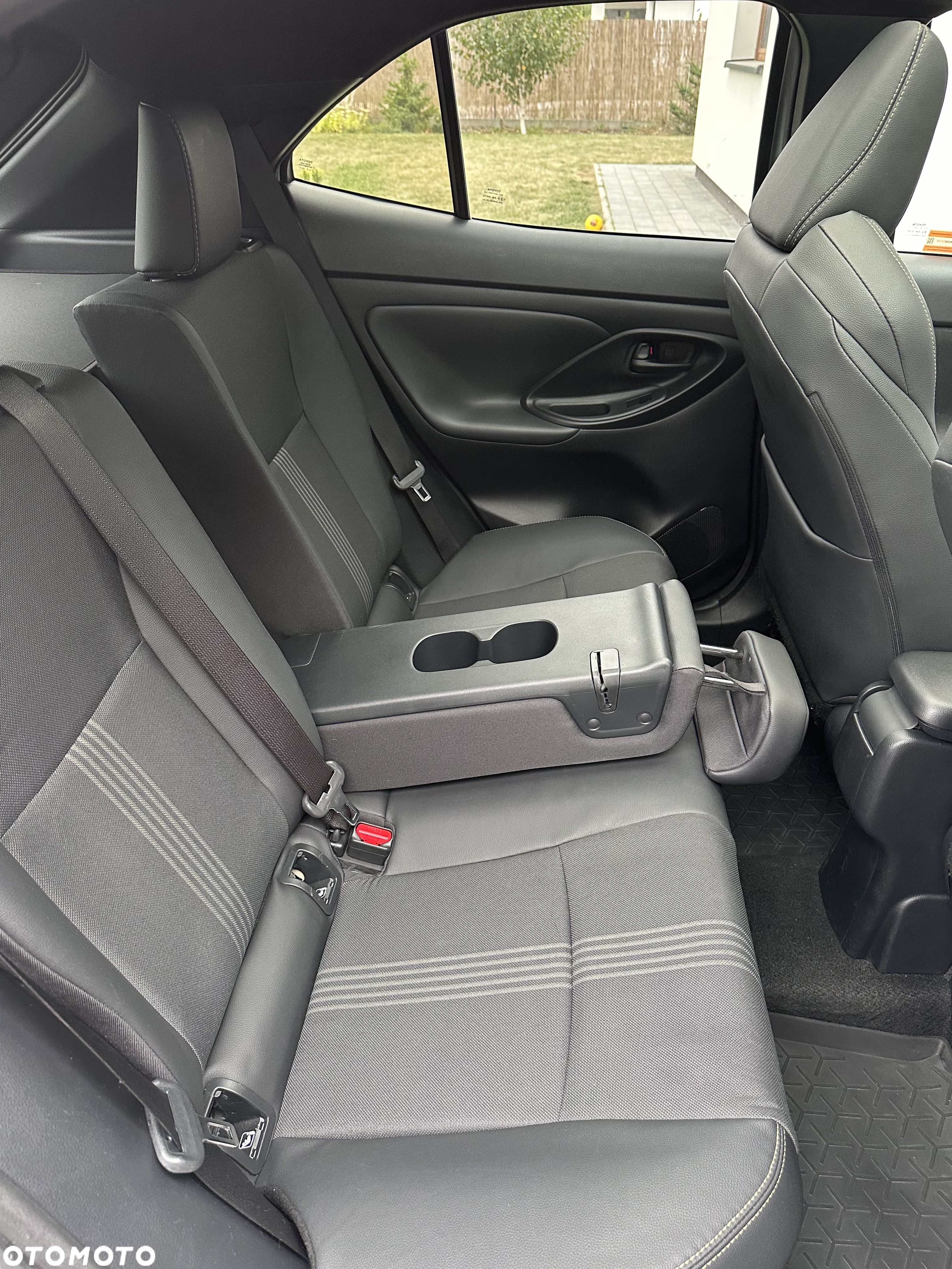Toyota Yaris Cross Hybrid 1.5 Adventure - 18