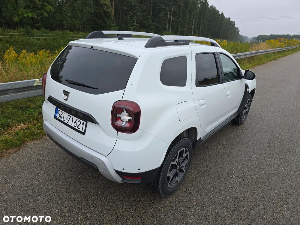 Dacia Duster TCe 100 2WD Celebration - 3