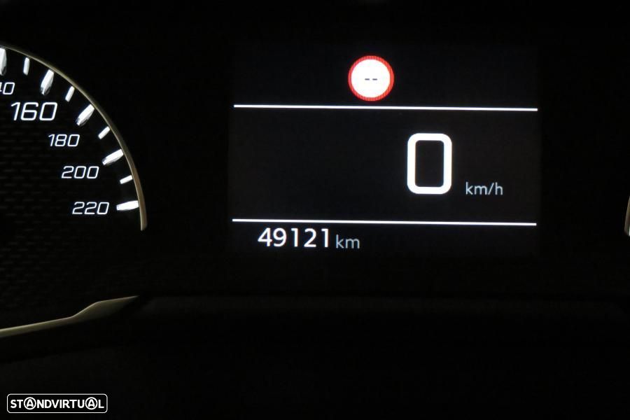 Peugeot 208 1.2 PureTech Allure - 25