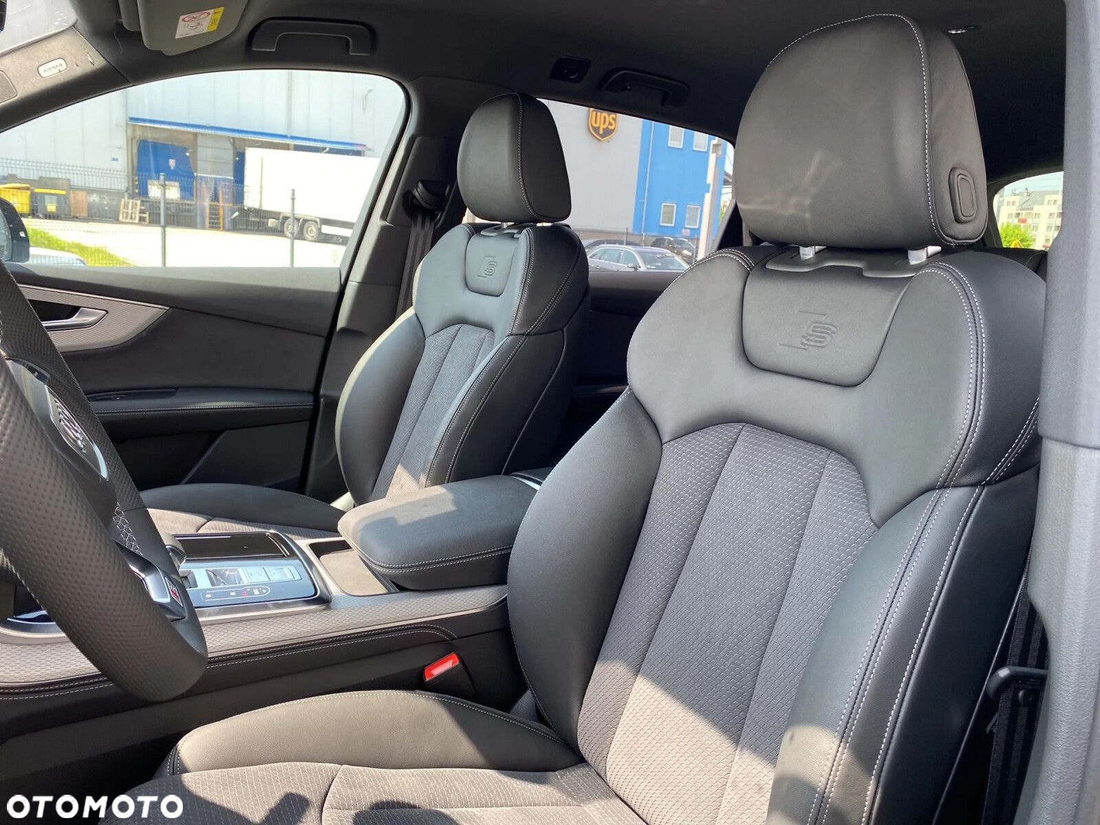 Audi Q7 - 8