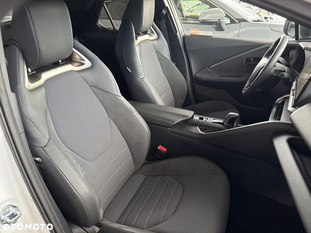 Toyota C-HR - 9