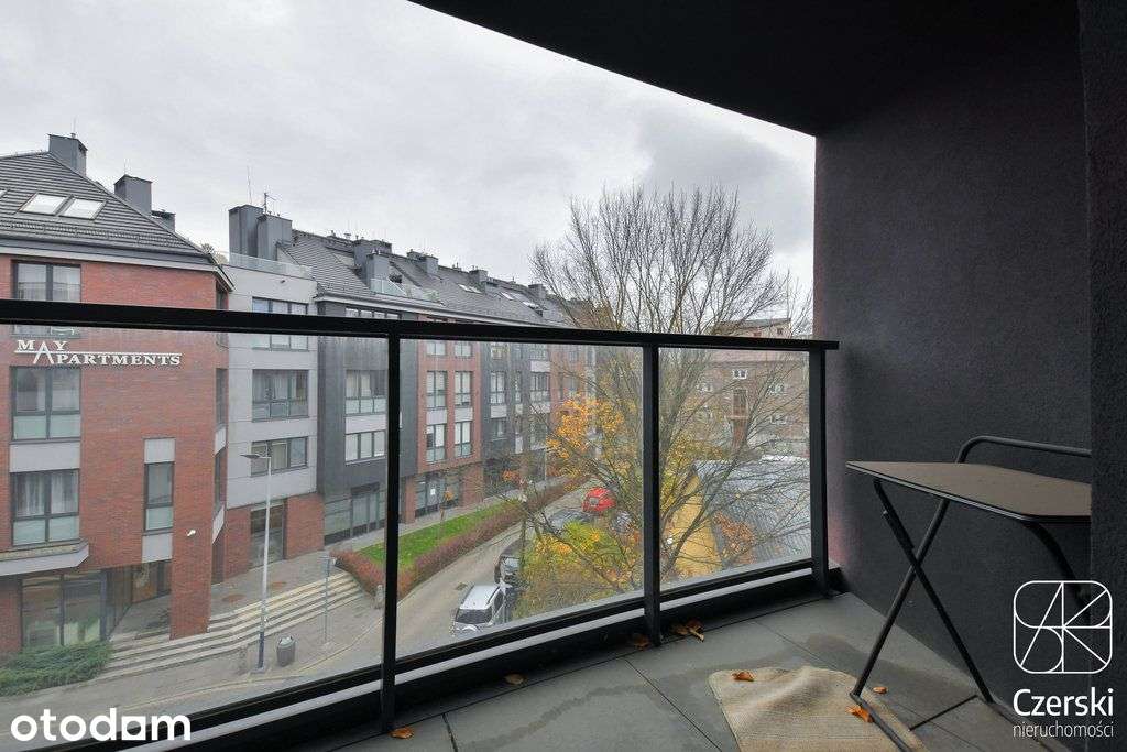 Komfortowa kawalerka z oddzielną kuchnią/Podgórze
