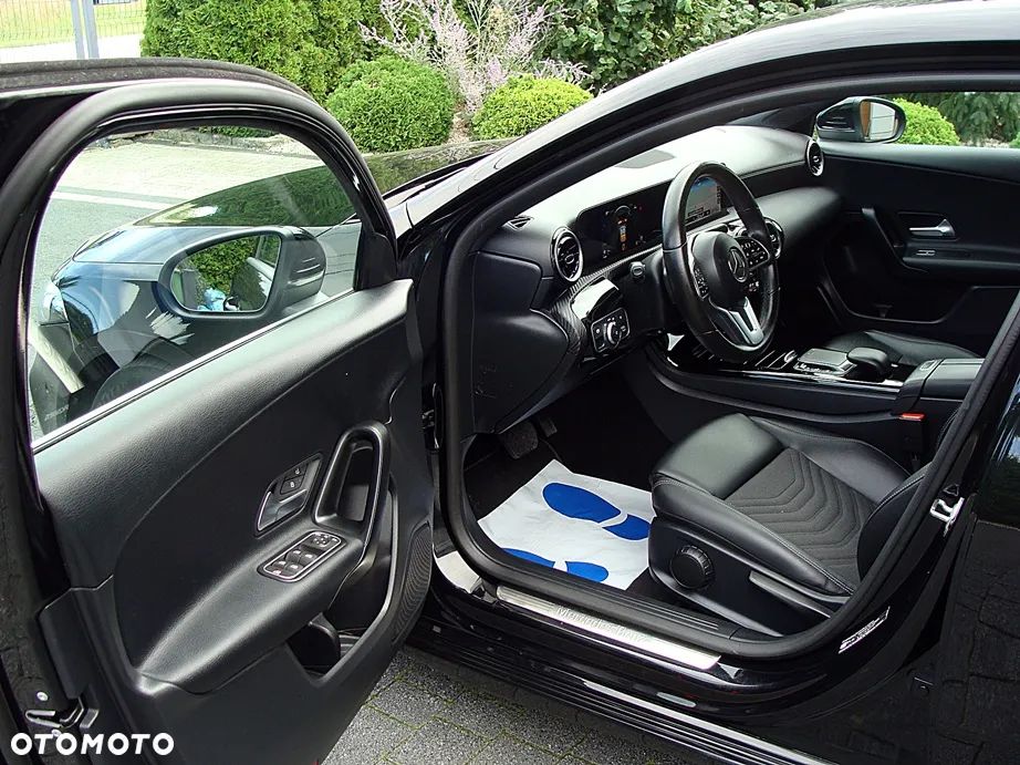 Mercedes-Benz Klasa A 180 d 8G-DCT Lim Progressive Advanced - 18