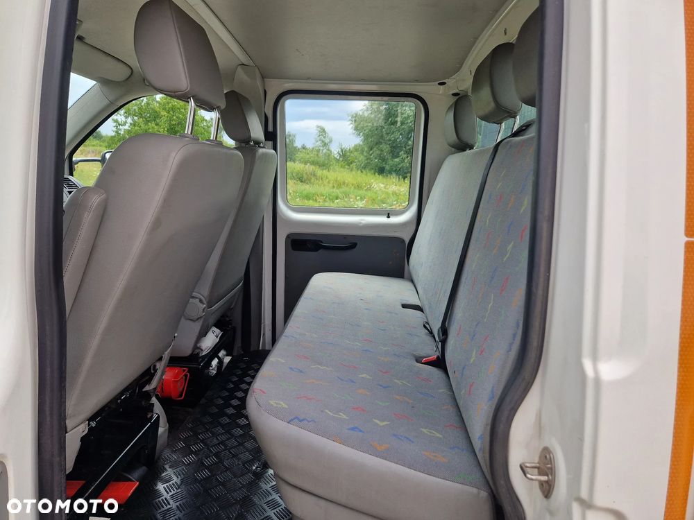 Volkswagen Transporter - 20
