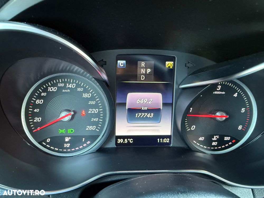 Mercedes-Benz GLC Coupe 220 d 4Matic 9G-TRONIC AMG Line - 14