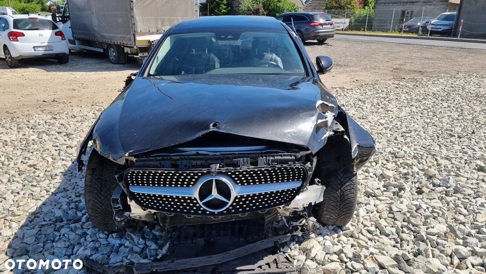 Mercedes-Benz Klasa E 200 d 9G-TRONIC Avantgarde - 16