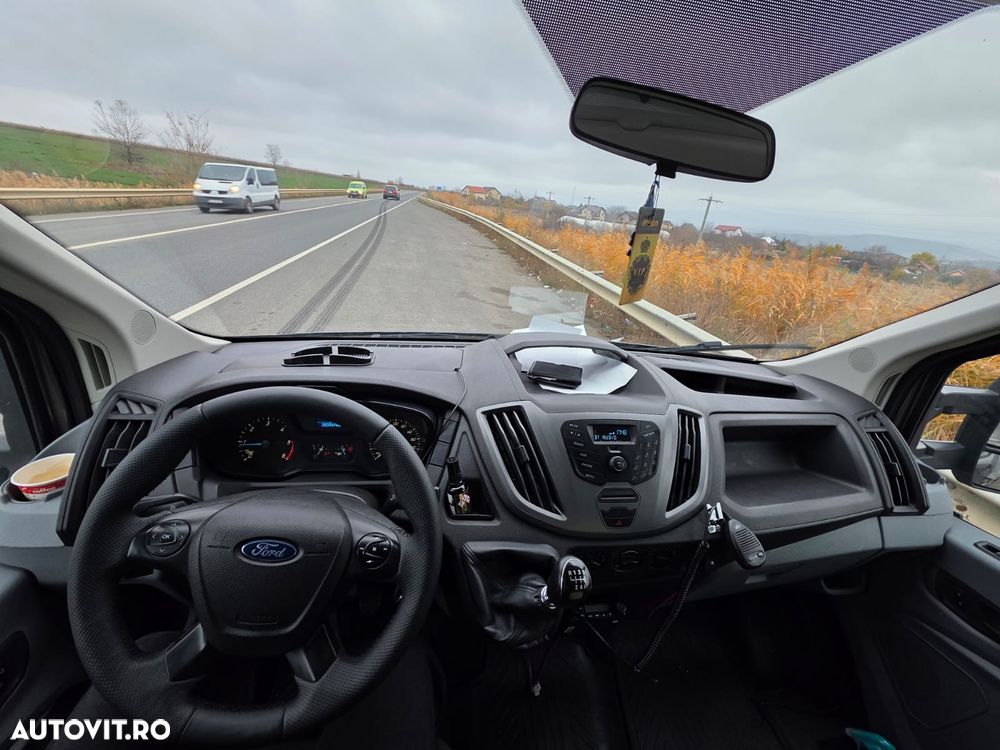 Ford Transit - 1